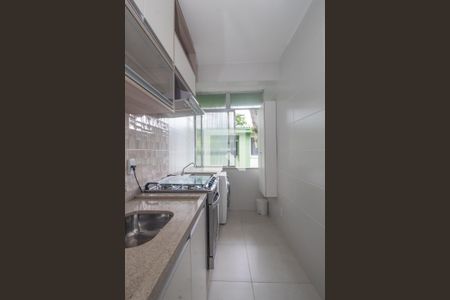 Cozinha de apartamento à venda com 1 quarto, 45m² em Camaquã, Porto Alegre