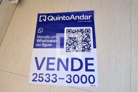 Placa de casa à venda com 3 quartos, 217m² em Santa Efigênia, Belo Horizonte