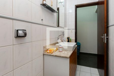 Banheiro de casa à venda com 3 quartos, 95m² em Jardim São Luís, São Paulo