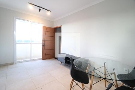 Sala de apartamento para alugar com 2 quartos, 66m² em Santa Mônica, Uberlândia