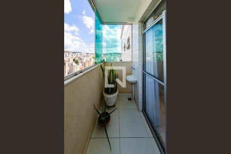 Varanda de apartamento à venda com 3 quartos, 214m² em Buritis, Belo Horizonte