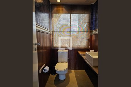 Banheiro 2 de apartamento à venda com 4 quartos, 305m² em Grajaú, Belo Horizonte