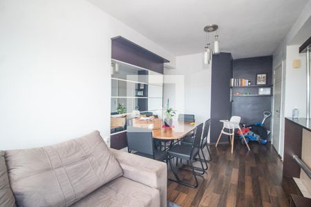 Sala de apartamento à venda com 2 quartos, 60m² em Azenha, Porto Alegre