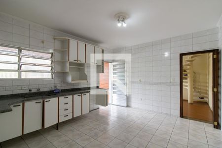 Cozinha de casa para alugar com 3 quartos, 220m² em Vila Moreira, Guarulhos