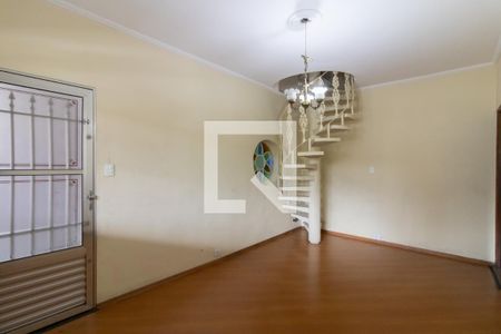 Sala de casa à venda com 3 quartos, 220m² em Vila Moreira, Guarulhos