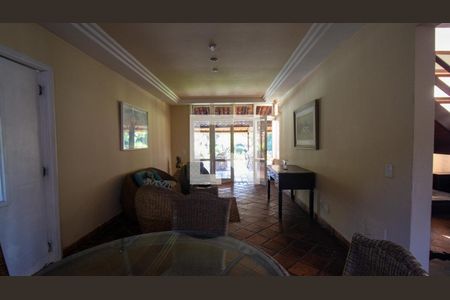 Sala de casa para alugar com 3 quartos, 1500m² em Vargem Grande, Rio de Janeiro