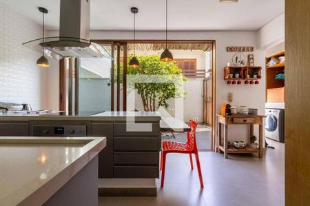 Cozinha de casa à venda com 4 quartos, 380m² em Brooklin, São Paulo