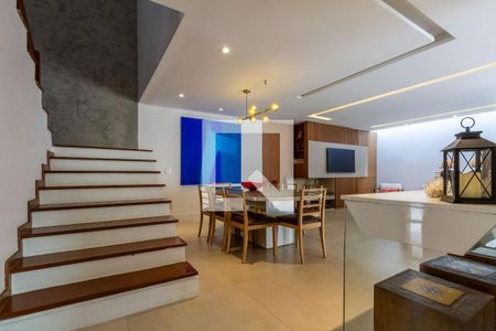 Sala de casa à venda com 4 quartos, 380m² em Brooklin, São Paulo