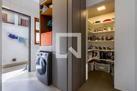 Área de Serviço de casa à venda com 4 quartos, 380m² em Brooklin, São Paulo