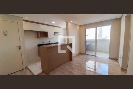 Sala de apartamento para alugar com 2 quartos, 50m² em Conceicao, Osasco