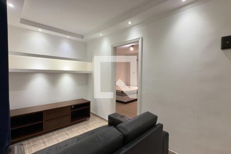 Sala de apartamento para alugar com 1 quarto, 43m² em Vila Tupi, Praia Grande