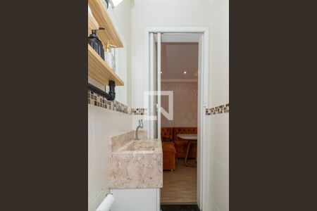 Lavabo de casa de condomínio para alugar com 2 quartos, 80m² em Vila Ré, São Paulo