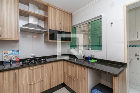 Cozinha de casa de condomínio para alugar com 2 quartos, 80m² em Vila Ré, São Paulo