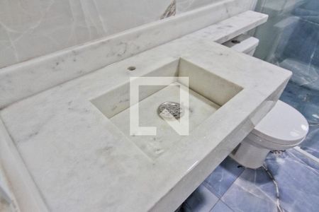 Banheiro da Suíte de casa à venda com 3 quartos, 136m² em Vila Bancaria Munhoz, São Paulo