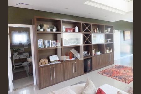 Casa à venda com 4 quartos, 480m² em Vila Antonio, São Paulo