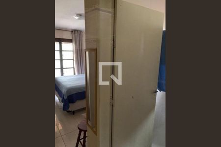 Casa à venda com 3 quartos, 180m² em Jardim Esmeralda, São Paulo