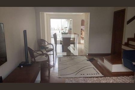 Casa à venda com 3 quartos, 180m² em Butantã, São Paulo