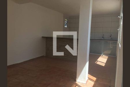 Casa à venda com 2 quartos, 200m² em Rio Pequeno, São Paulo