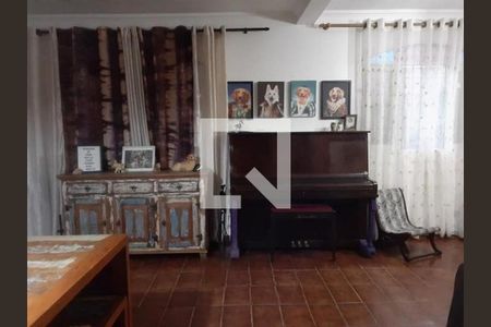 Casa à venda com 3 quartos, 141m² em Jardim Ester Yolanda, São Paulo