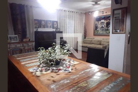 Casa à venda com 3 quartos, 141m² em Jardim Ester Yolanda, São Paulo