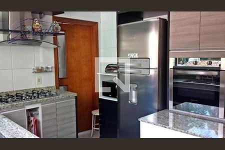 Casa à venda com NaN quartos, m² em Vila Suzana, São Paulo