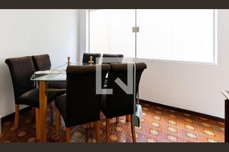 Casa à venda com 3 quartos, 140m² em Campo Belo, São Paulo