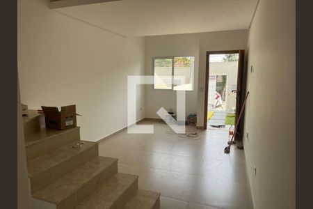 Casa à venda com 3 quartos, 90m² em Vila Tiradentes, São Paulo
