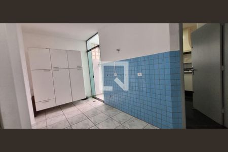 Casa à venda com 3 quartos, 295m² em Cidade São Francisco, São Paulo