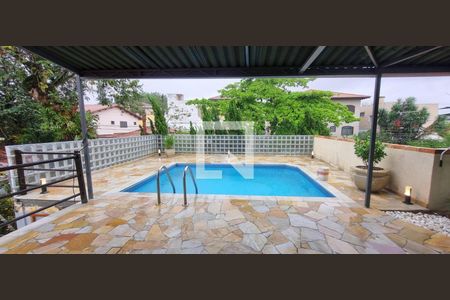 Casa à venda com 3 quartos, 295m² em Cidade São Francisco, São Paulo