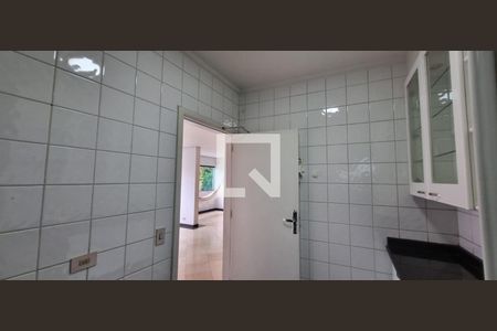 Casa à venda com 3 quartos, 295m² em Cidade São Francisco, São Paulo