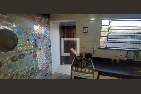 Casa à venda com 2 quartos, 80m² em Jardim Sarah, São Paulo