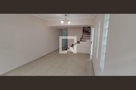 Casa à venda com 4 quartos, 155m² em Jardim Ester, São Paulo