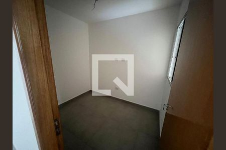 Casa à venda com 3 quartos, 90m² em Vila Tiradentes, São Paulo