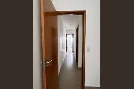 Casa à venda com 3 quartos, 90m² em Vila Tiradentes, São Paulo
