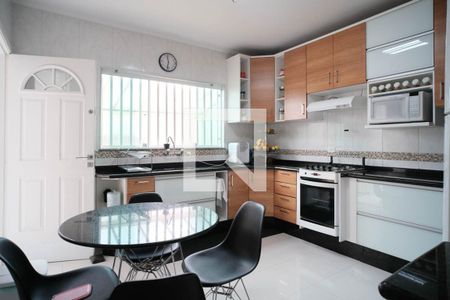 Copa  de casa à venda com 3 quartos, 138m² em Vila Guilhermina, São Paulo