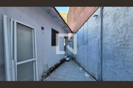 Corredor de casa à venda com 2 quartos, 110m² em Vila Metalúrgica, Santo André