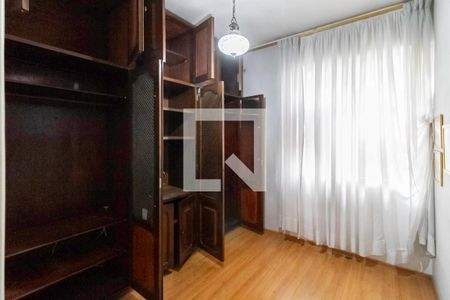 Quarto 1 de apartamento à venda com 2 quartos, 74m² em Centro, Belo Horizonte