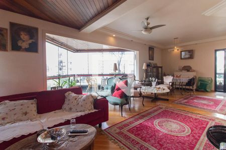 Sala de apartamento à venda com 3 quartos, 165m² em Vila Monumento, São Paulo