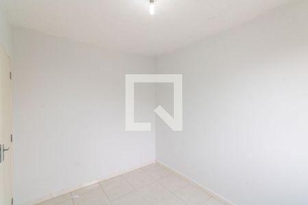 Quarto 1 de apartamento para alugar com 2 quartos, 51m² em Inhoaíba, Rio de Janeiro