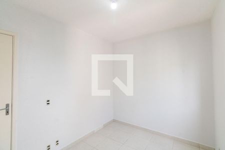 Quarto 2 de apartamento para alugar com 2 quartos, 51m² em Inhoaíba, Rio de Janeiro