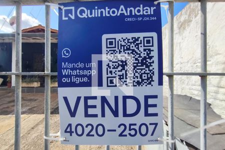 Plaquinha  de casa à venda com 2 quartos, 152m² em Vila Aurocan, Campinas