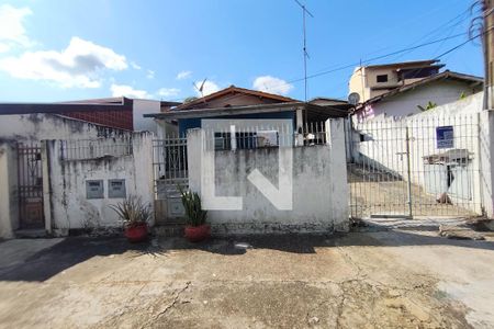 Fachada de casa à venda com 2 quartos, 152m² em Vila Aurocan, Campinas