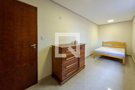 Suíte 3 de casa para alugar com 5 quartos, 350m² em Nova Mirim, Praia Grande