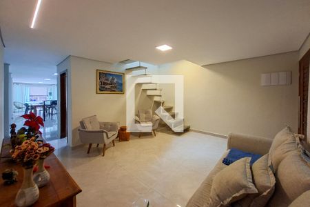 Sala 1 de casa para alugar com 5 quartos, 350m² em Nova Mirim, Praia Grande