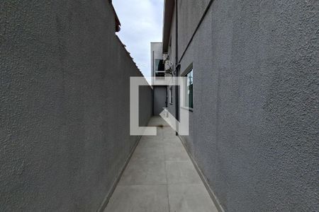 Área de Serviço de casa para alugar com 5 quartos, 350m² em Nova Mirim, Praia Grande