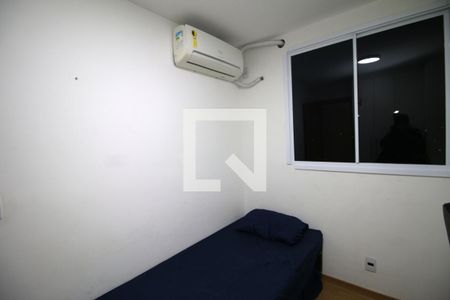 Quarto 2 de apartamento para alugar com 2 quartos, 55m² em Colégio, Rio de Janeiro