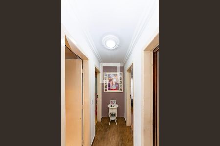 Corredor de apartamento à venda com 3 quartos, 110m² em Conjunto California, Belo Horizonte