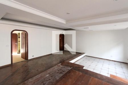 Sala de casa à venda com 3 quartos, 250m² em Jardim Avelino, São Paulo
