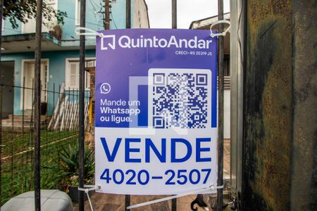 Plaquinha de casa à venda com 2 quartos, 272m² em Vila Ipiranga, Porto Alegre