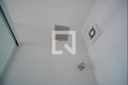 Banheiro suíte de apartamento para alugar com 2 quartos, 61m² em São Sebastião, Porto Alegre
